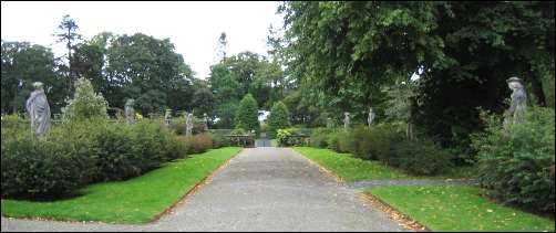 statues at Torosay Castle