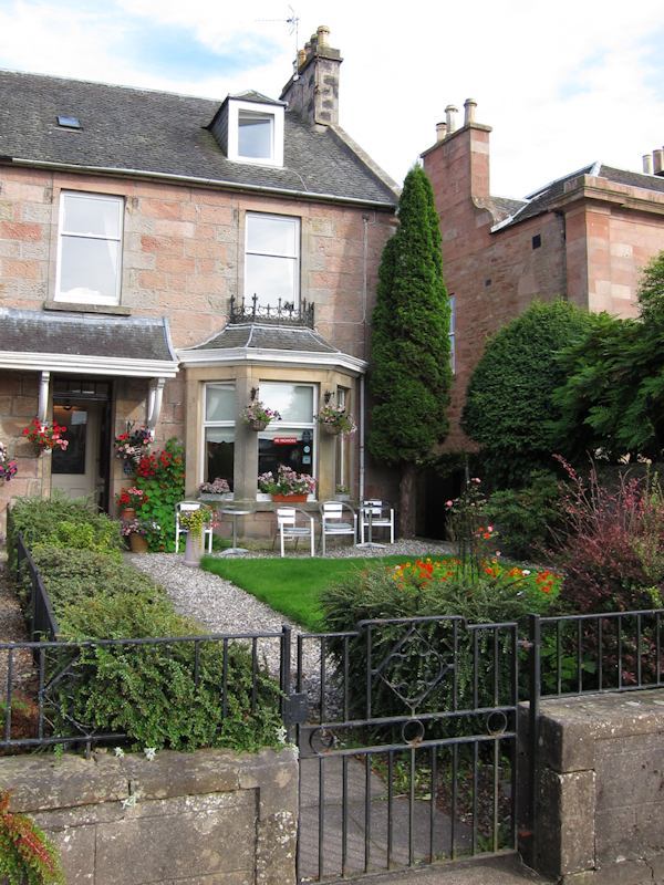 Inverness B&B Accommodation In Scotland At Talisker Bed And Breakfast